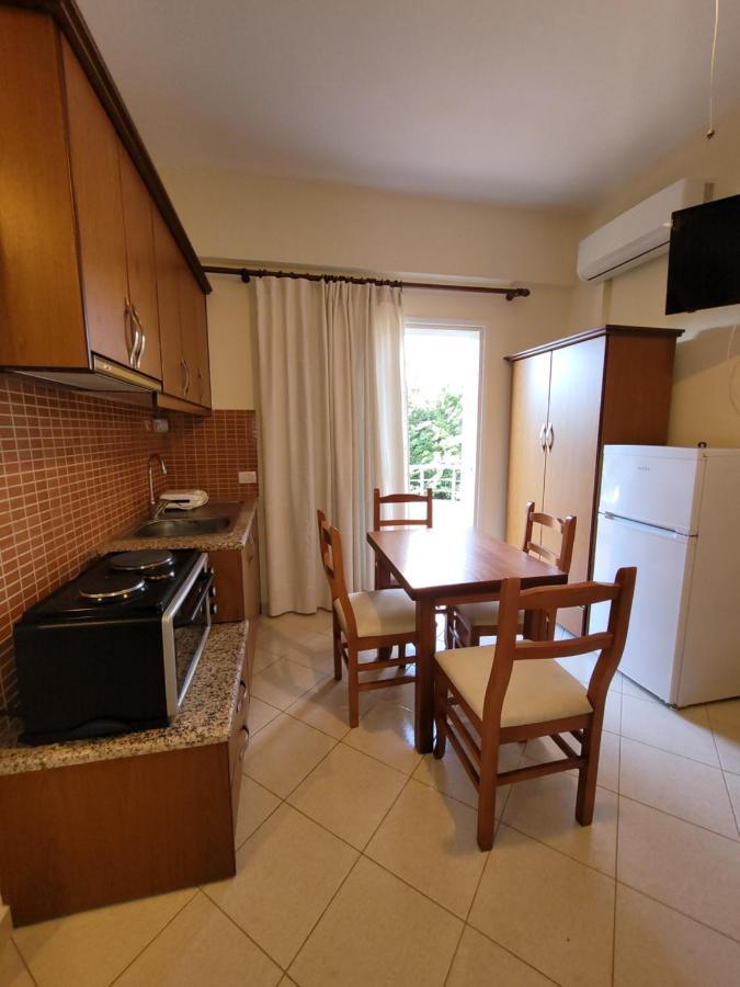Mihasi Hotel Ksamil