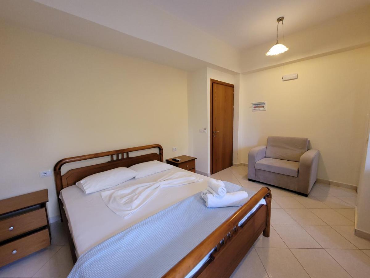 Mihasi Hotel 3*