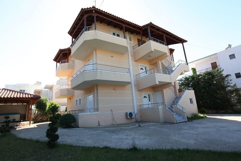 Mihasi Ksamil