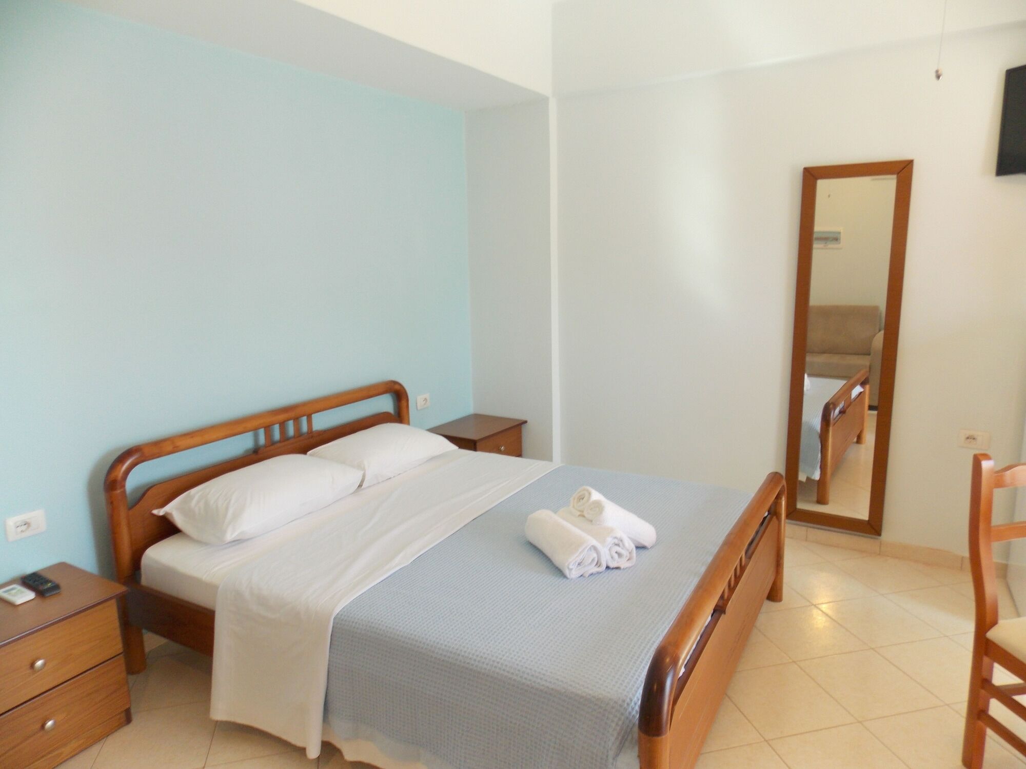 Mihasi Hotel 3*